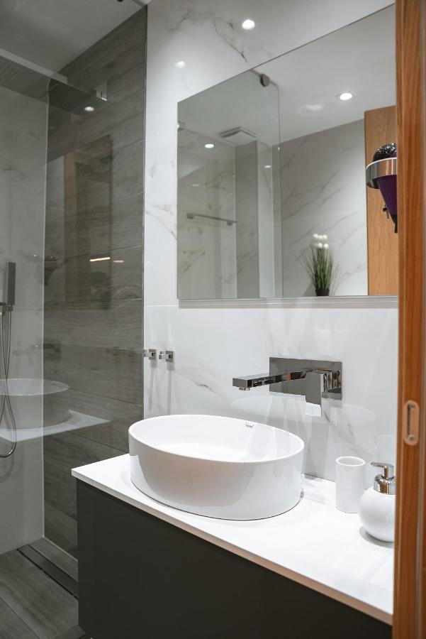Kallithea  Valentinos Apartments מראה חיצוני תמונה